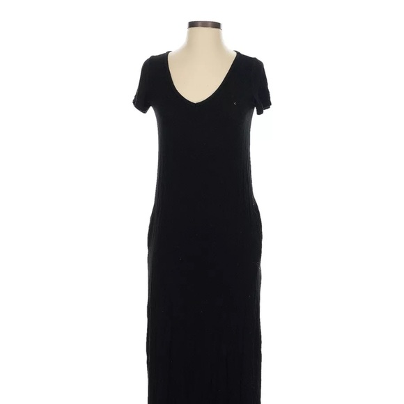 Olivia Rae Basic black long v neck dress short sleeves Small - Picture 3 of 3